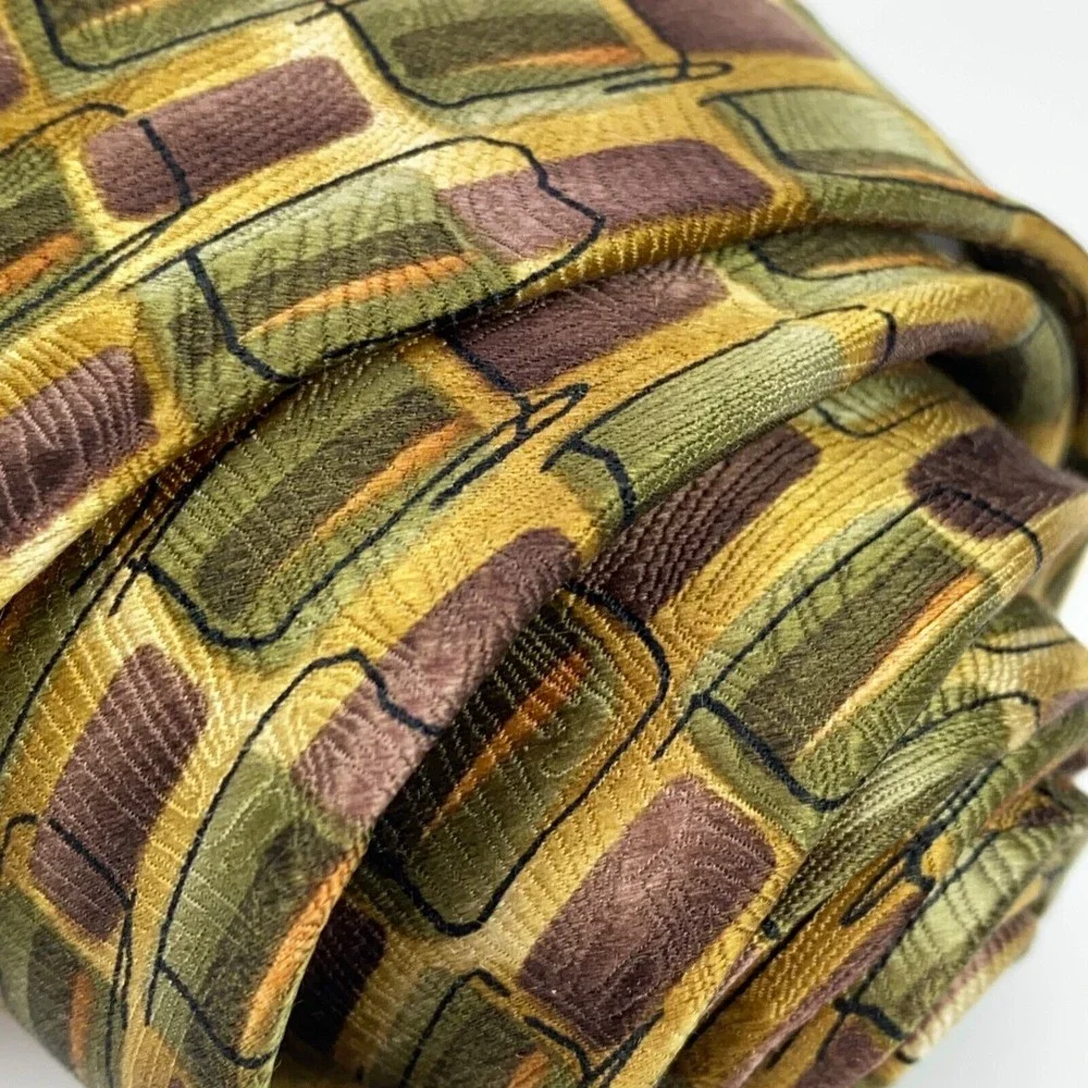 Jerry J Garcia New York NY Collection #40 Tie Limited Edition 100% Silk Necktie